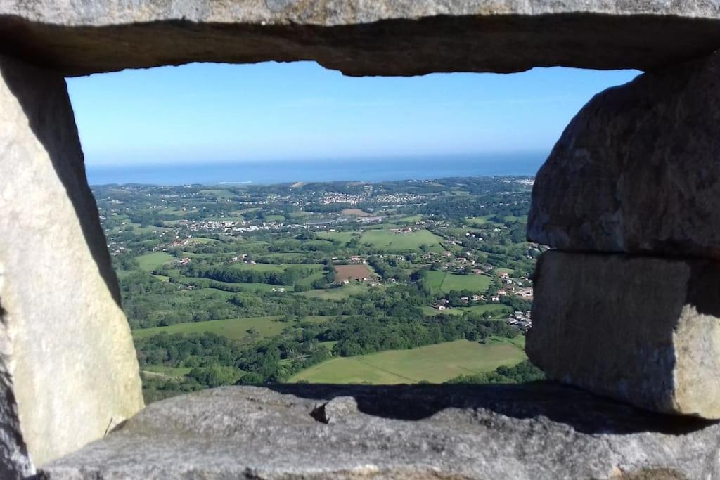 Gite Individuel Au Pays Basque A 1,5Km De St-Jean-Pied-De-Port Saint-Jean-Pied-de-Port Eksteriør bilde
